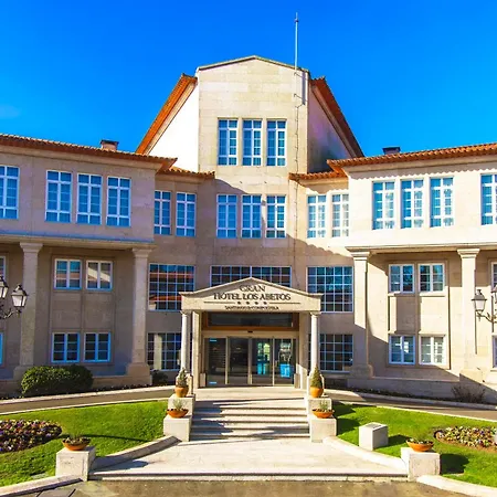 Gran Abetos Hotel 4*