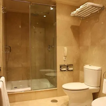 Gran Abetos Hotel 4*