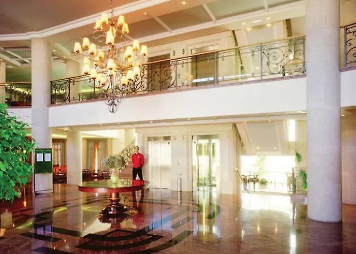 Gran Abetos 4* A Torre Branca